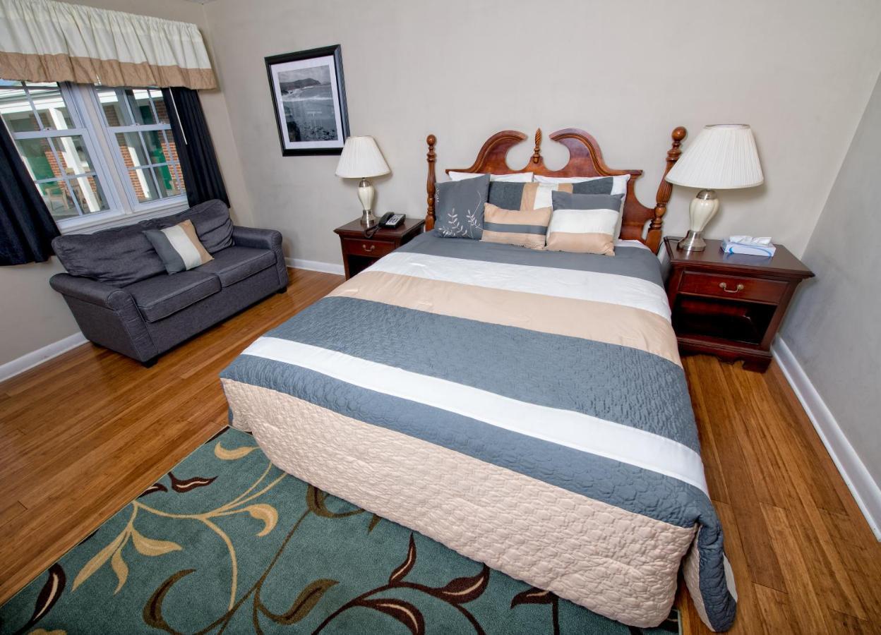 Colonial Inn Seekonk Ngoại thất bức ảnh